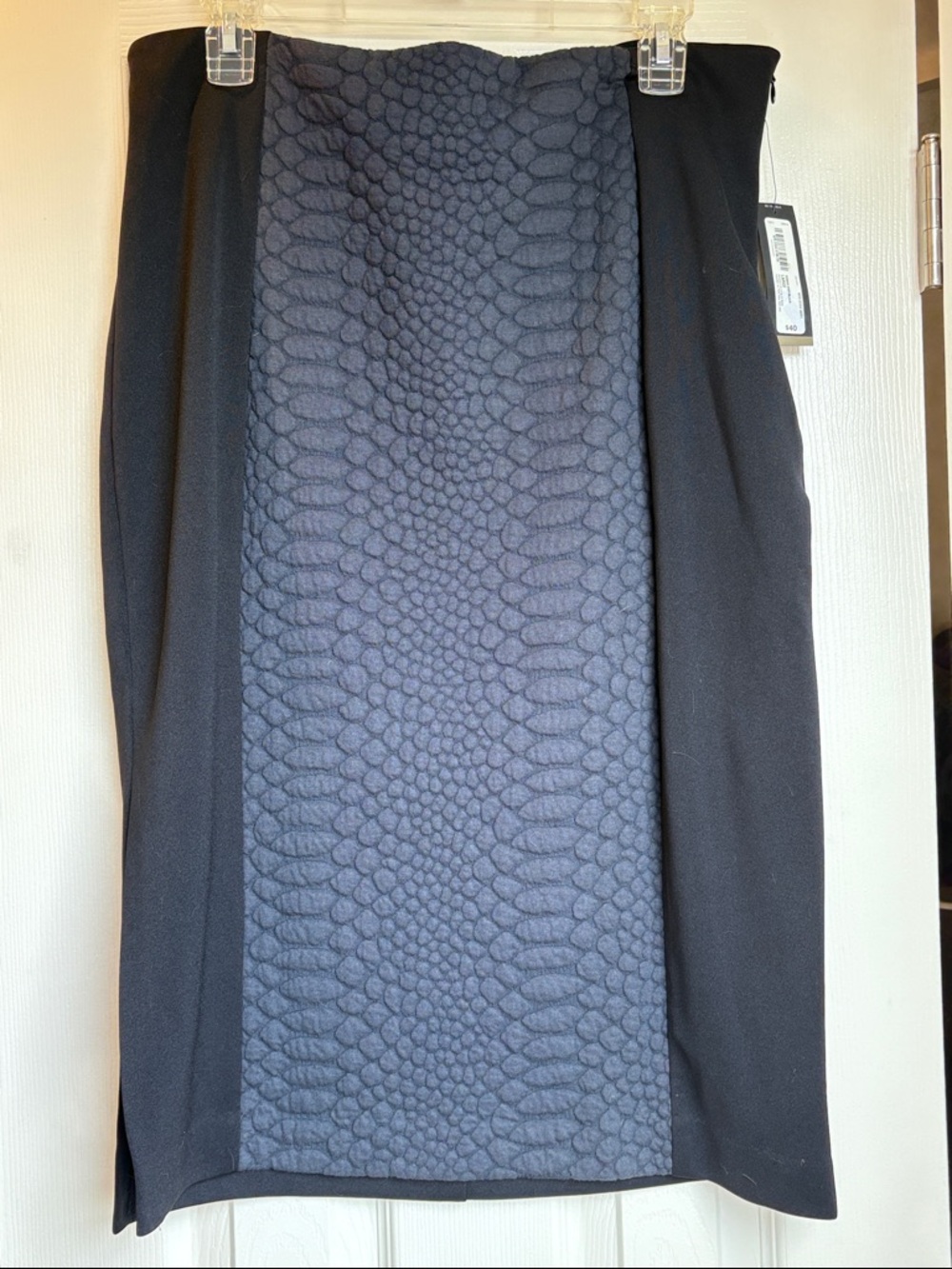 Worthington | NWT Black & Grey Knee-Length Midi Skirt Large Slit Only Right Side